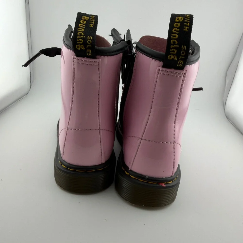 Dr. Martens Delaney Boots Kids‎ Size 11 UK 10 US Pink Patent Ribbon Lace Zip